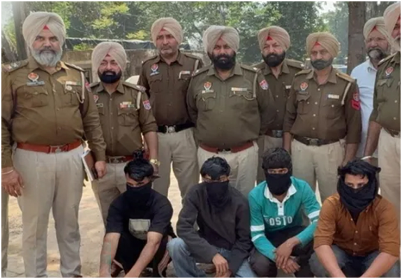 गोपी लाहौरिया के 4 गुर्गे गिरफ्तार