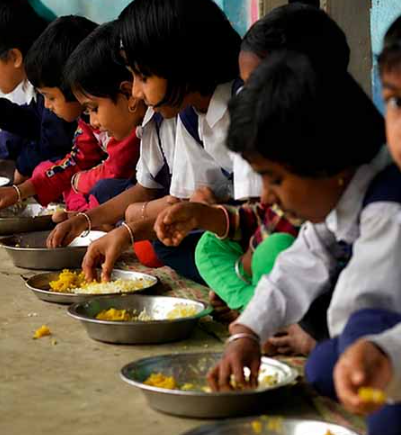 सरकारी स्कूलों के लिए नया वीकली मिड-डे मील मेन्यू लागू